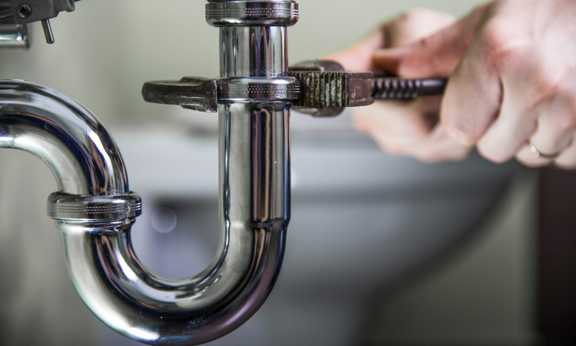 Threads of Progress Bridging the Gap Between Traditional and Smart Plumbing Technologies